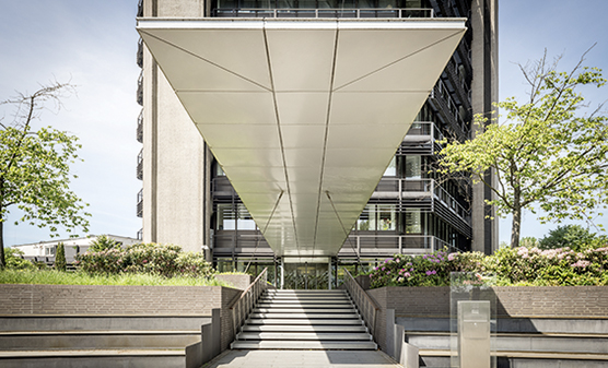 Becks Tower Eingang